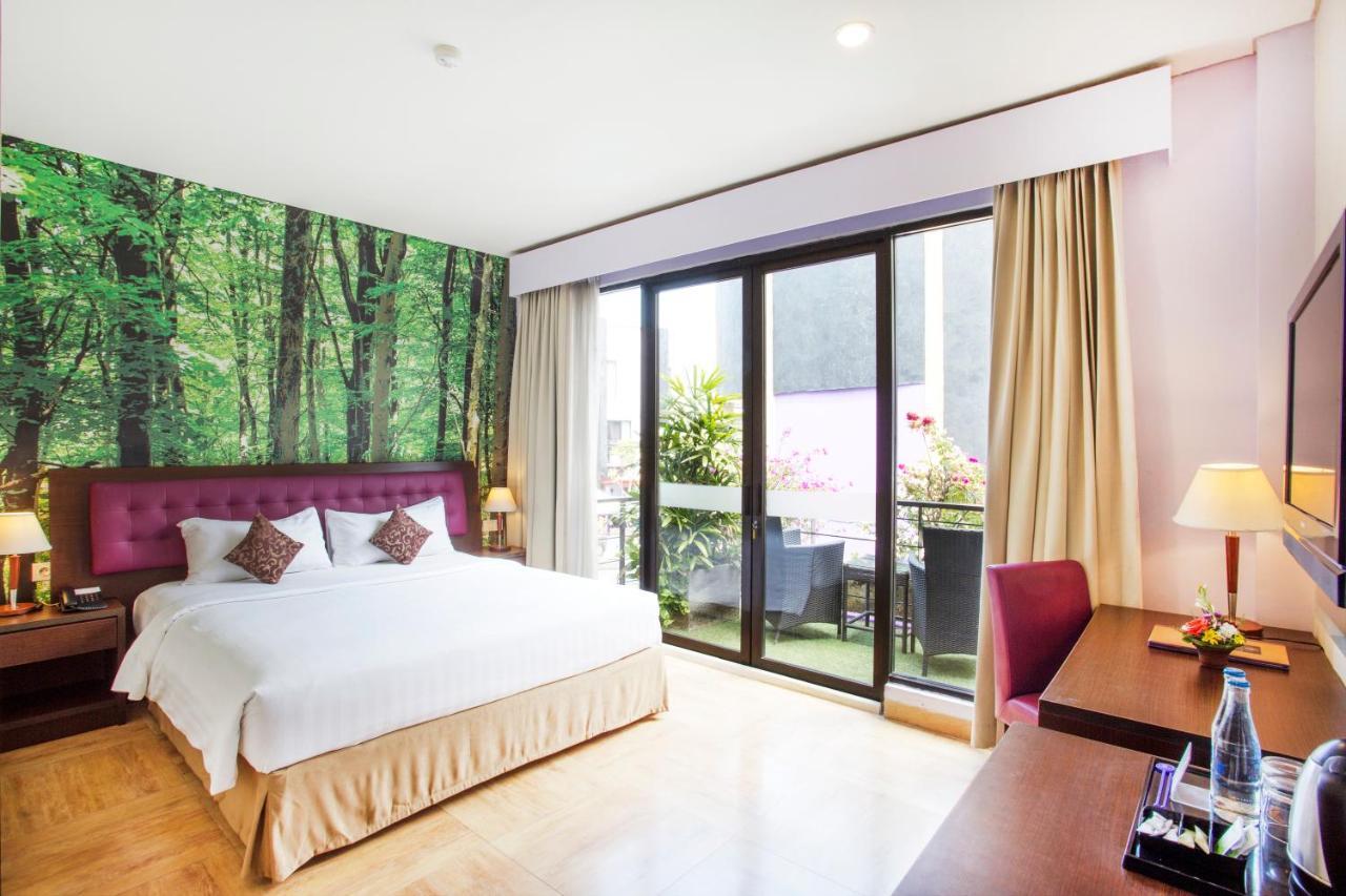 Kuta Central Park Hotel Exterior foto