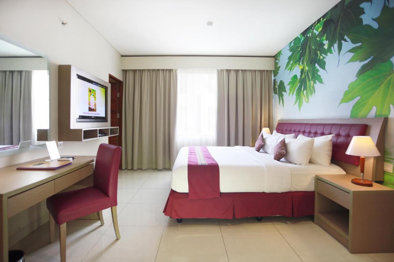 Kuta Central Park Hotel Exterior foto